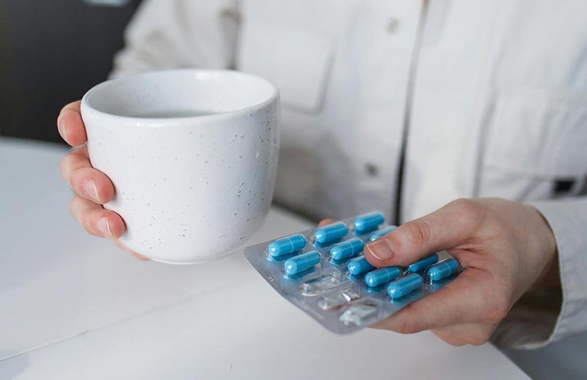 Tips to manage medication for elderly loved ones